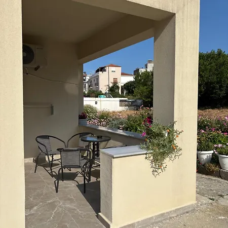 Vespoina With Private Parking Skiathos