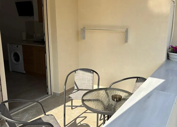 Appartement Vespoina With Private Parking